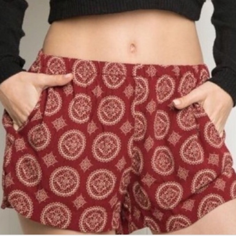 Brandy Melville shorts